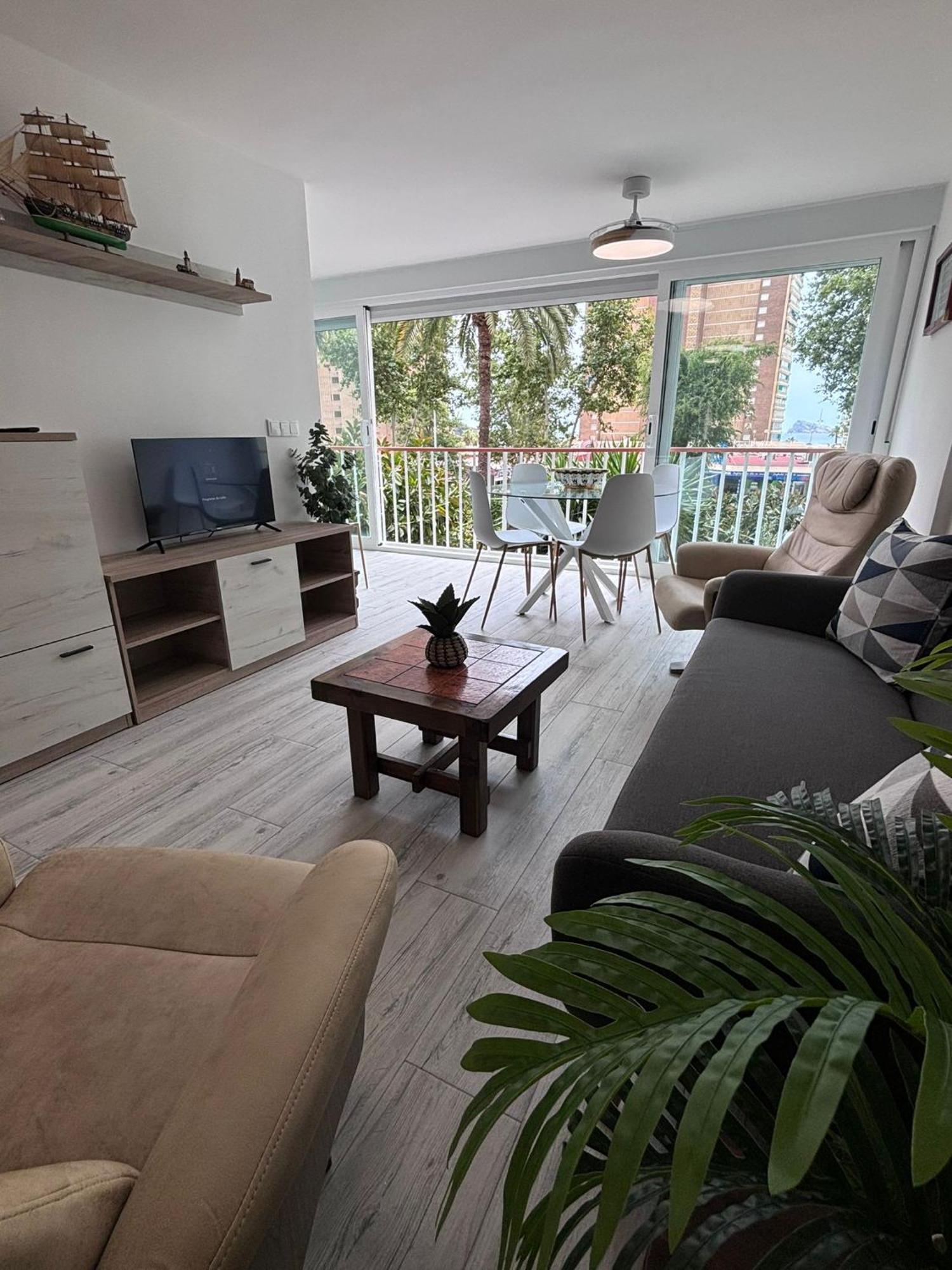 Luxury Family Levante Apartment